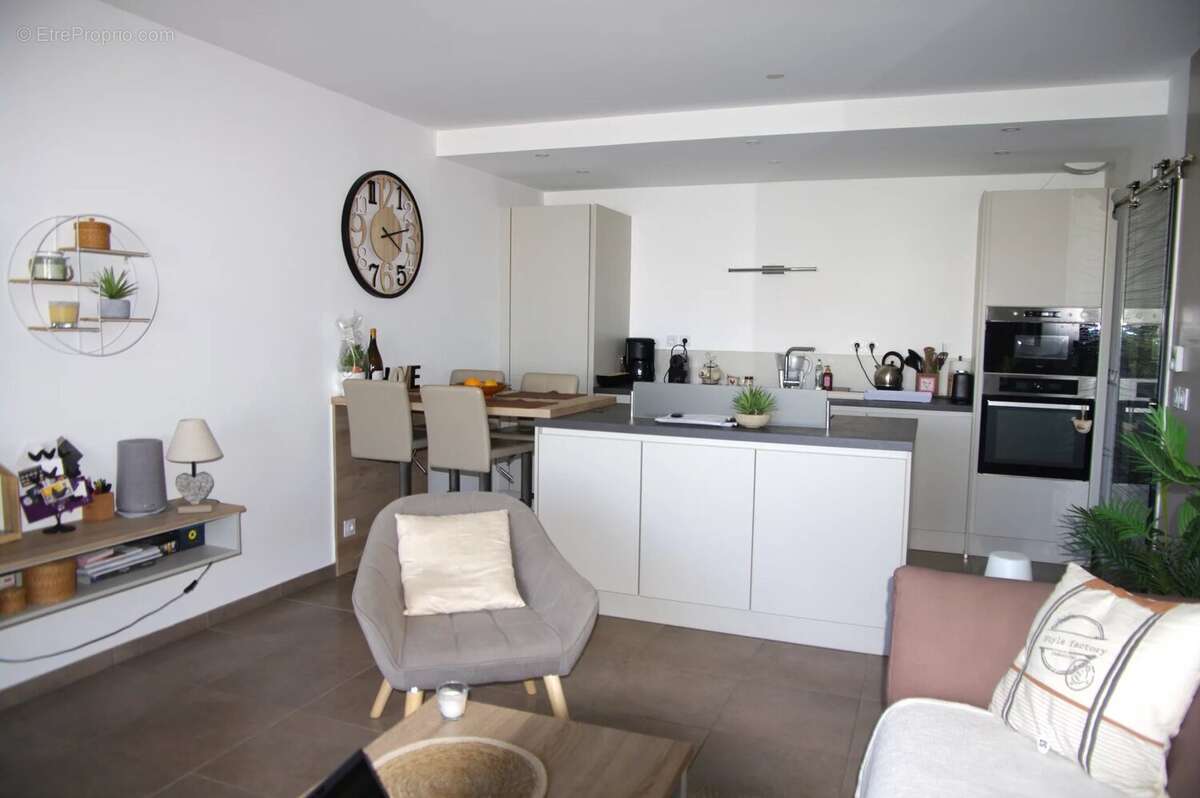 Appartement à FREJUS