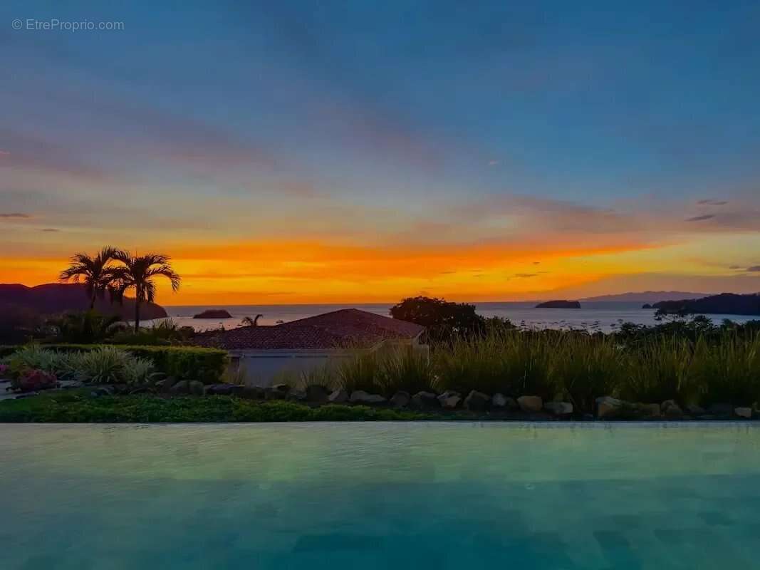 Maison à CORBEIL-CERF