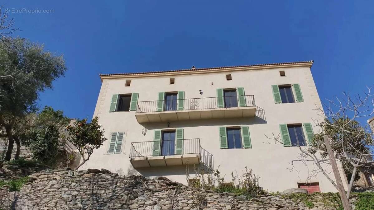 Maison à SANTO-PIETRO-DI-TENDA