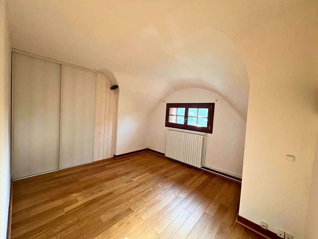 Maison à DROUE-SUR-DROUETTE