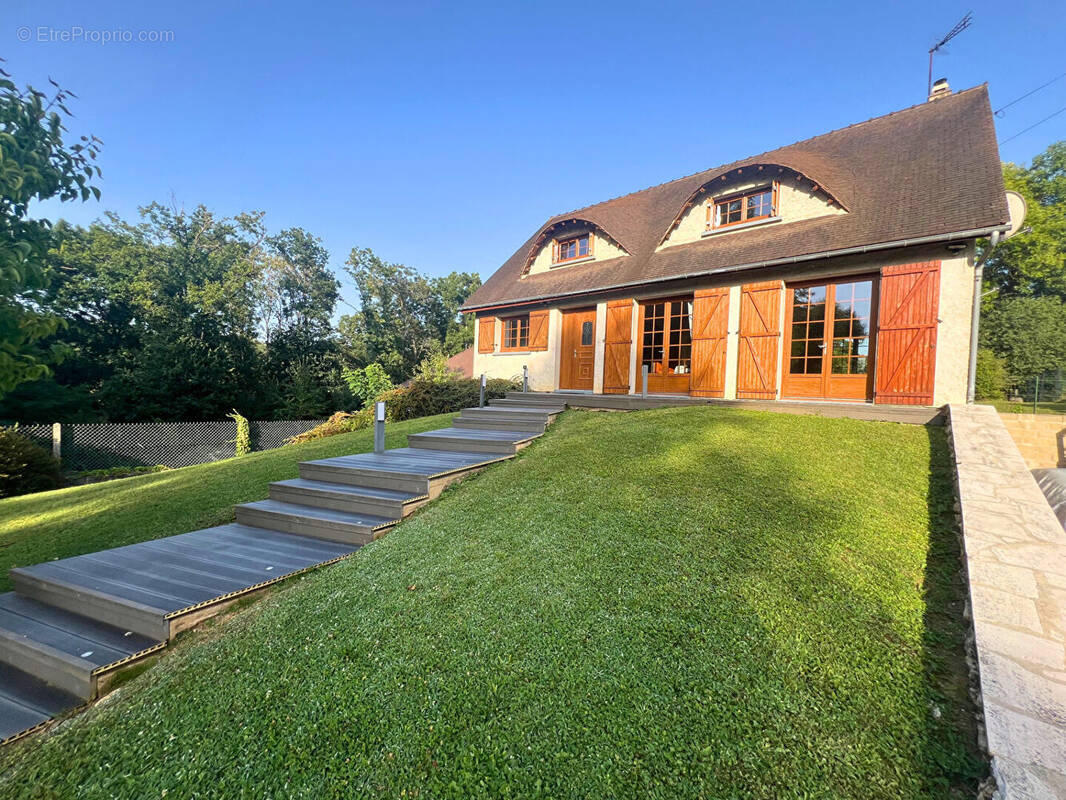 Maison à DROUE-SUR-DROUETTE
