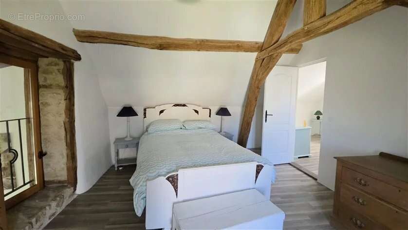 Maison à MAGNAC-LAVAL