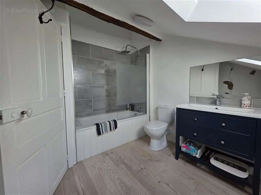 Maison à MAGNAC-LAVAL