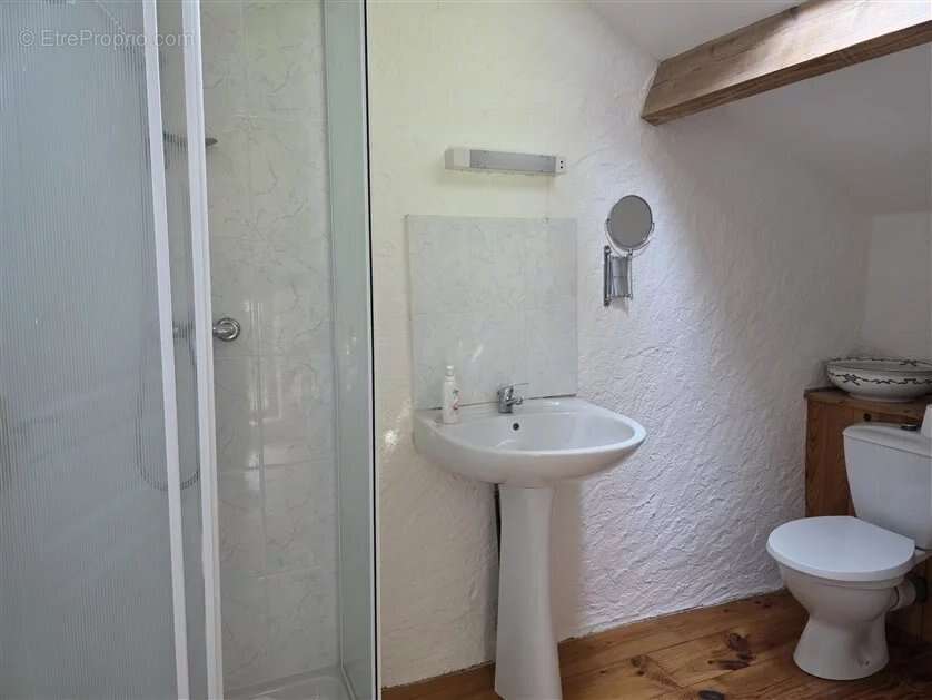 Maison à MAGNAC-LAVAL