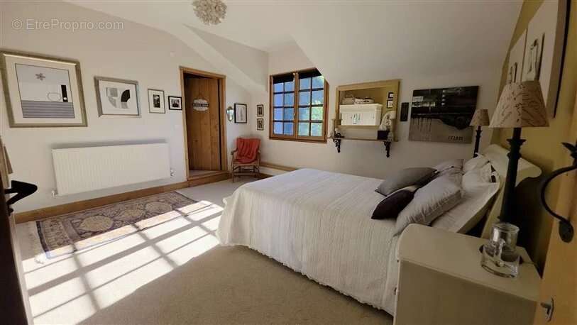 Maison à AVAILLES-LIMOUZINE