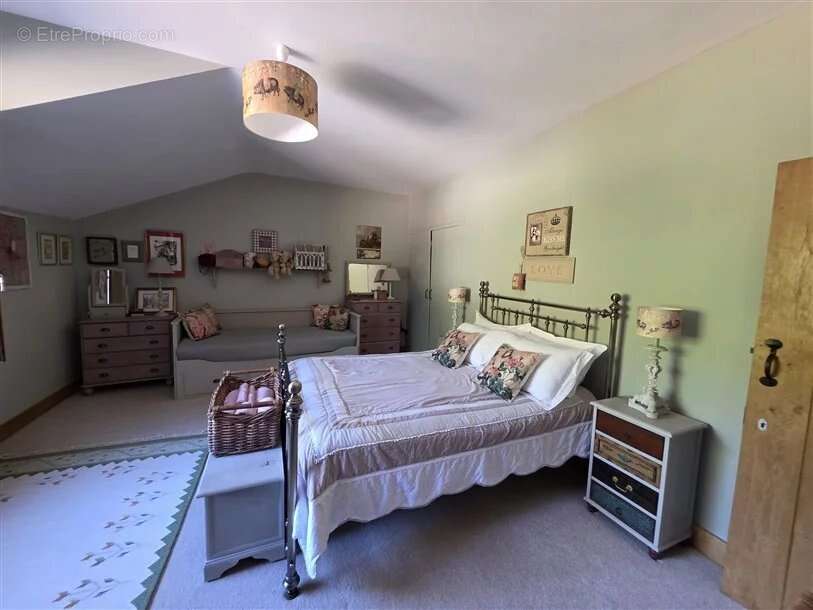 Maison à AVAILLES-LIMOUZINE