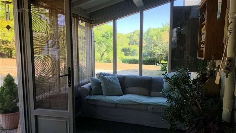 Maison à AVAILLES-LIMOUZINE