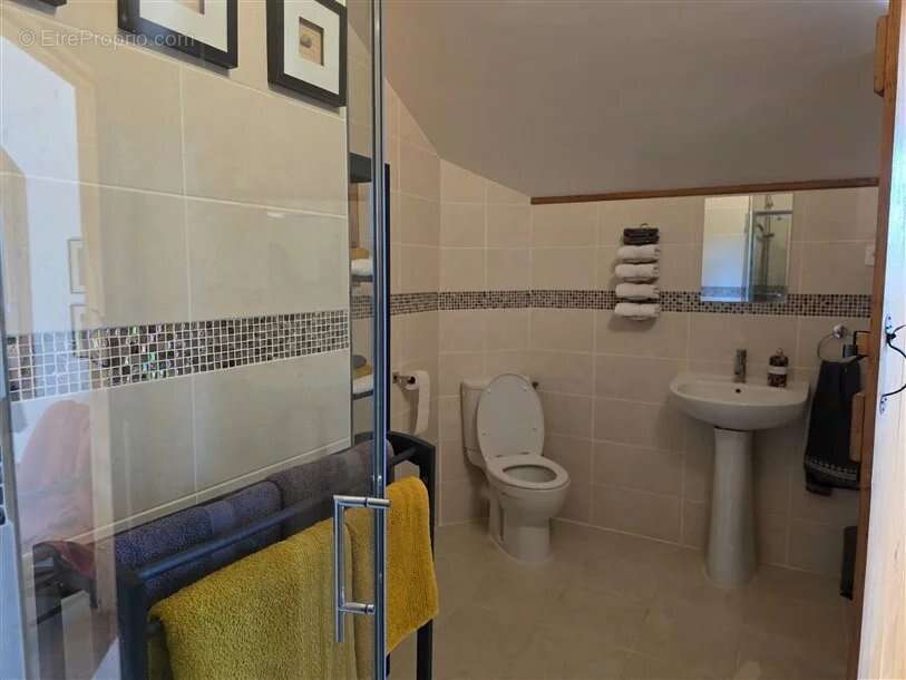 Maison à AVAILLES-LIMOUZINE