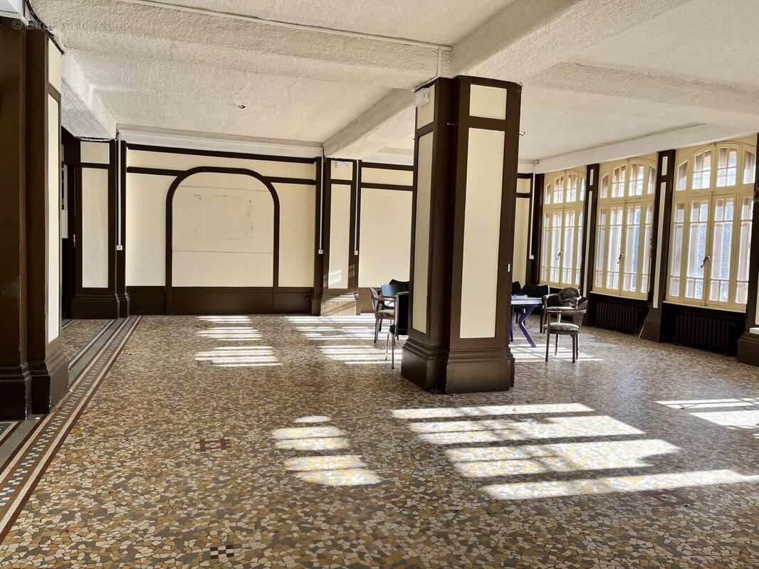 Appartement à PUGNY-CHATENOD