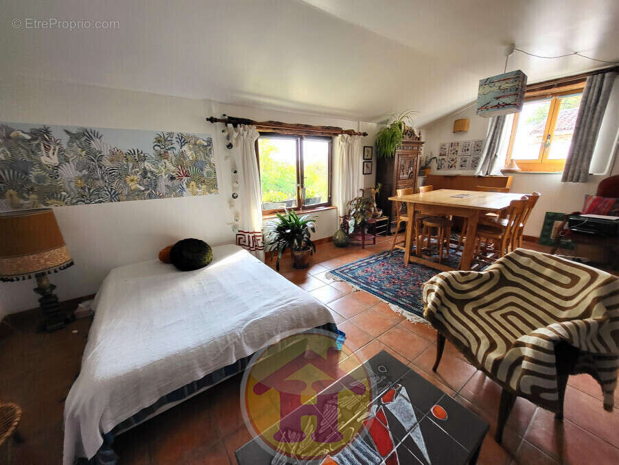 Maison à SAINT-CHRISTOPHE