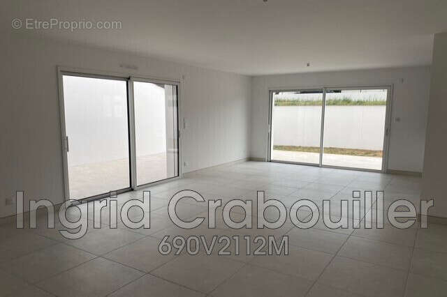 Maison à VAUX-SUR-MER