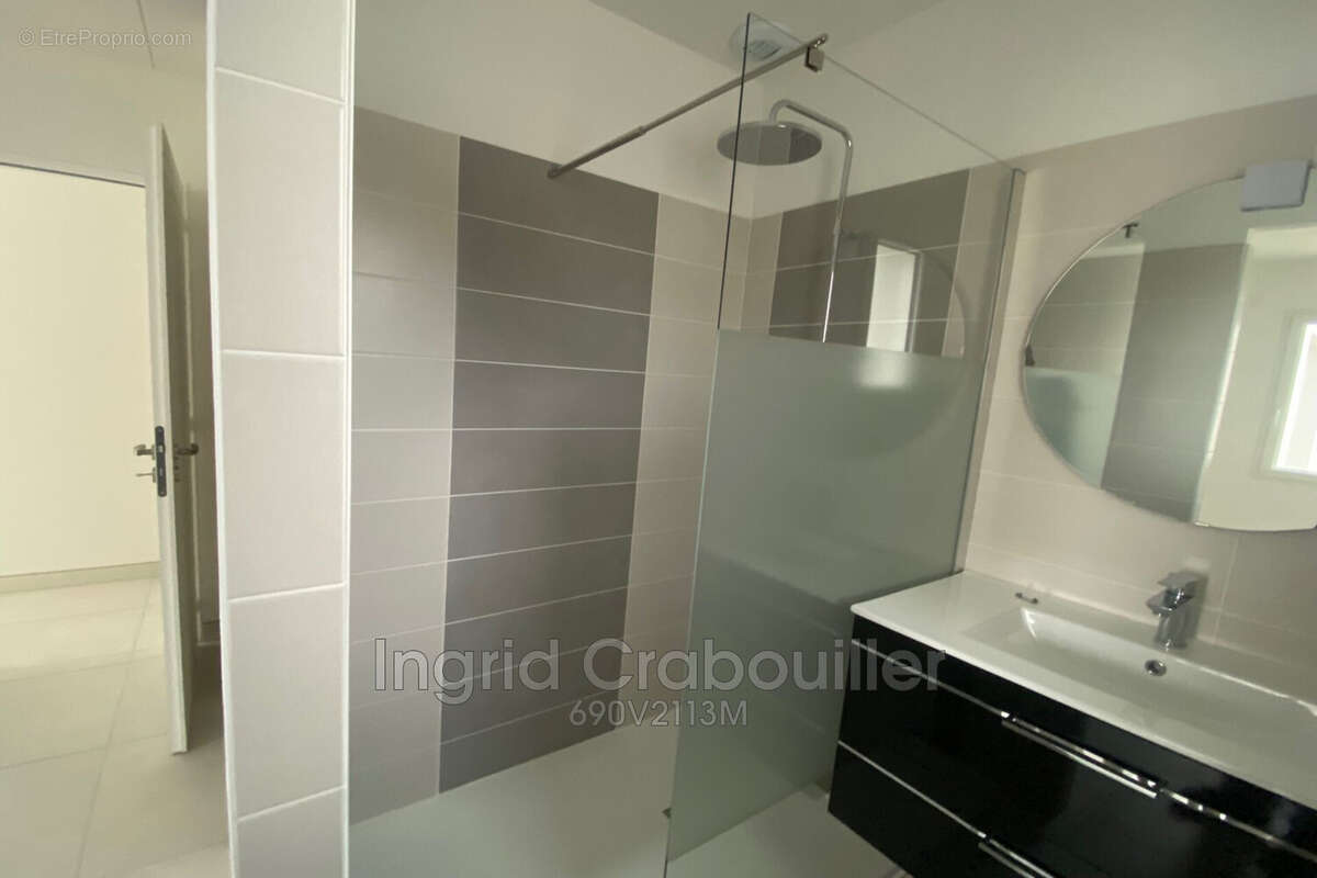 Maison à VAUX-SUR-MER