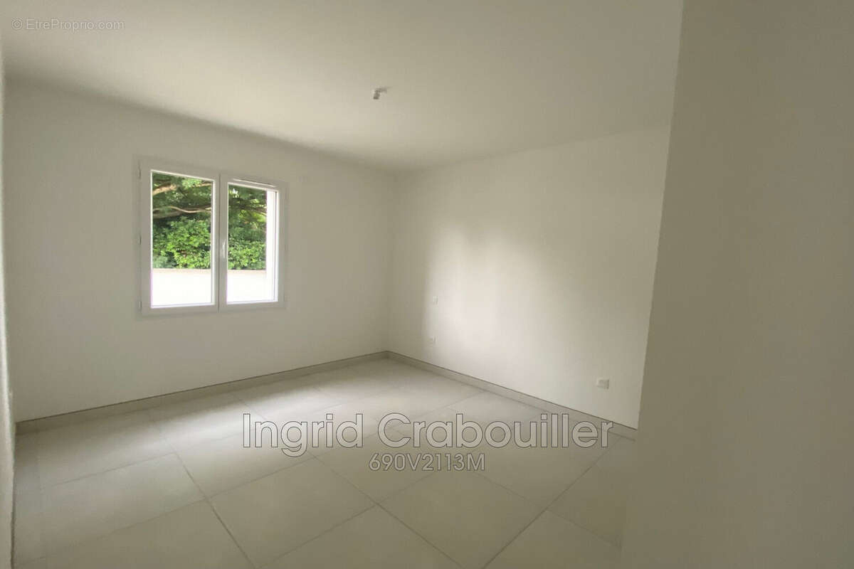 Maison à VAUX-SUR-MER