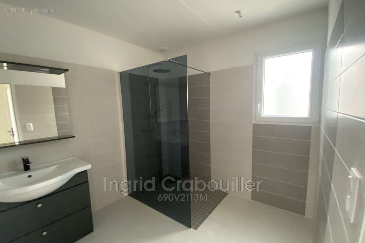 Maison à VAUX-SUR-MER