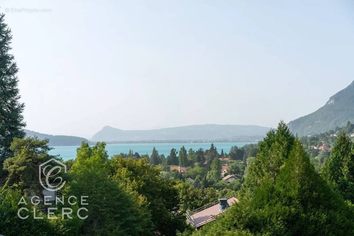 Maison à MENTHON-SAINT-BERNARD