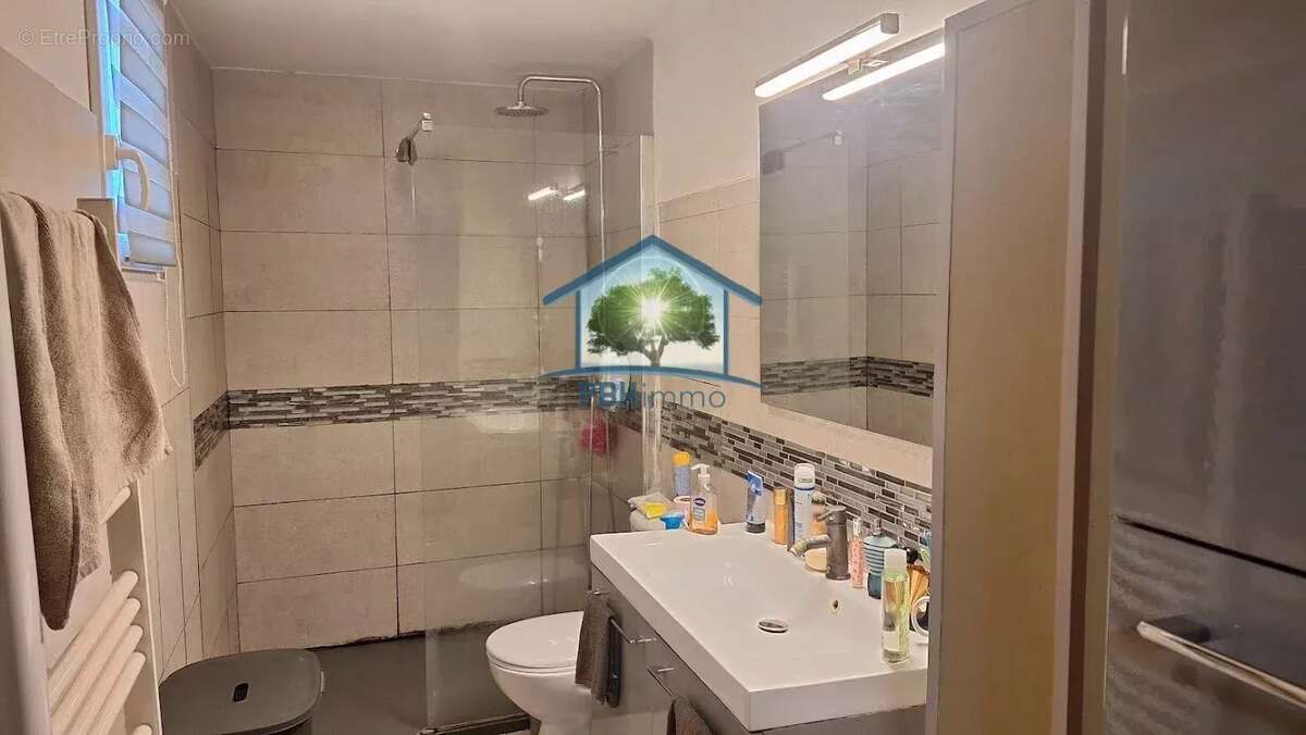 Appartement à MARSEILLE-16E