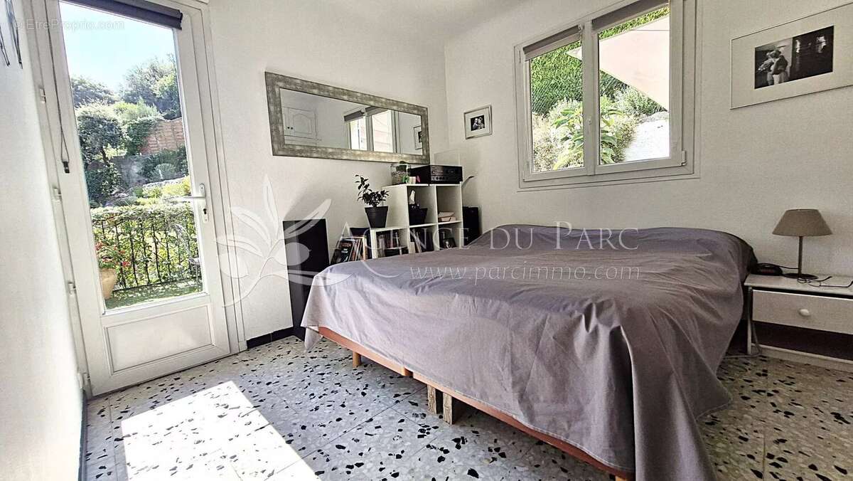 Maison à TOURRETTES-SUR-LOUP