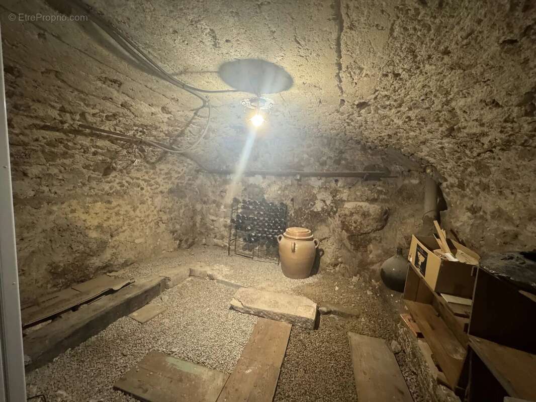 Appartement à SAINT-JEANNET