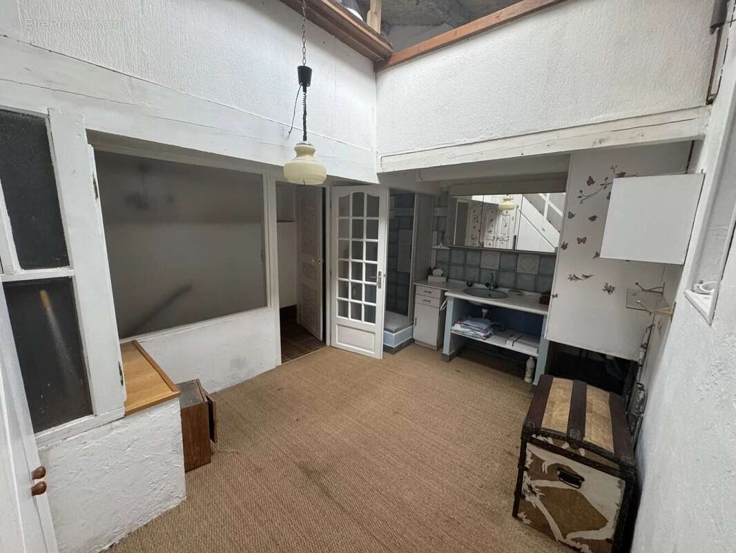 Appartement à SAINT-JEANNET