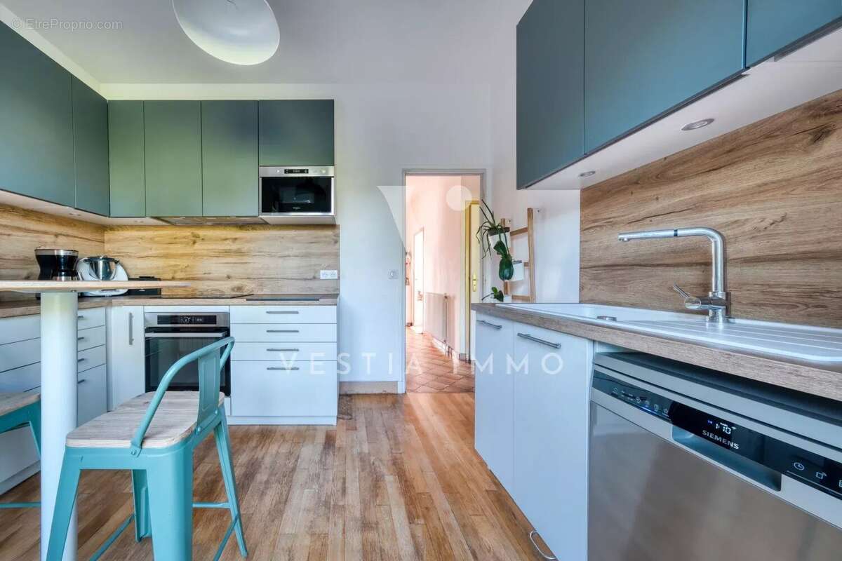 Maison à SAINT-ARNOULT-EN-YVELINES