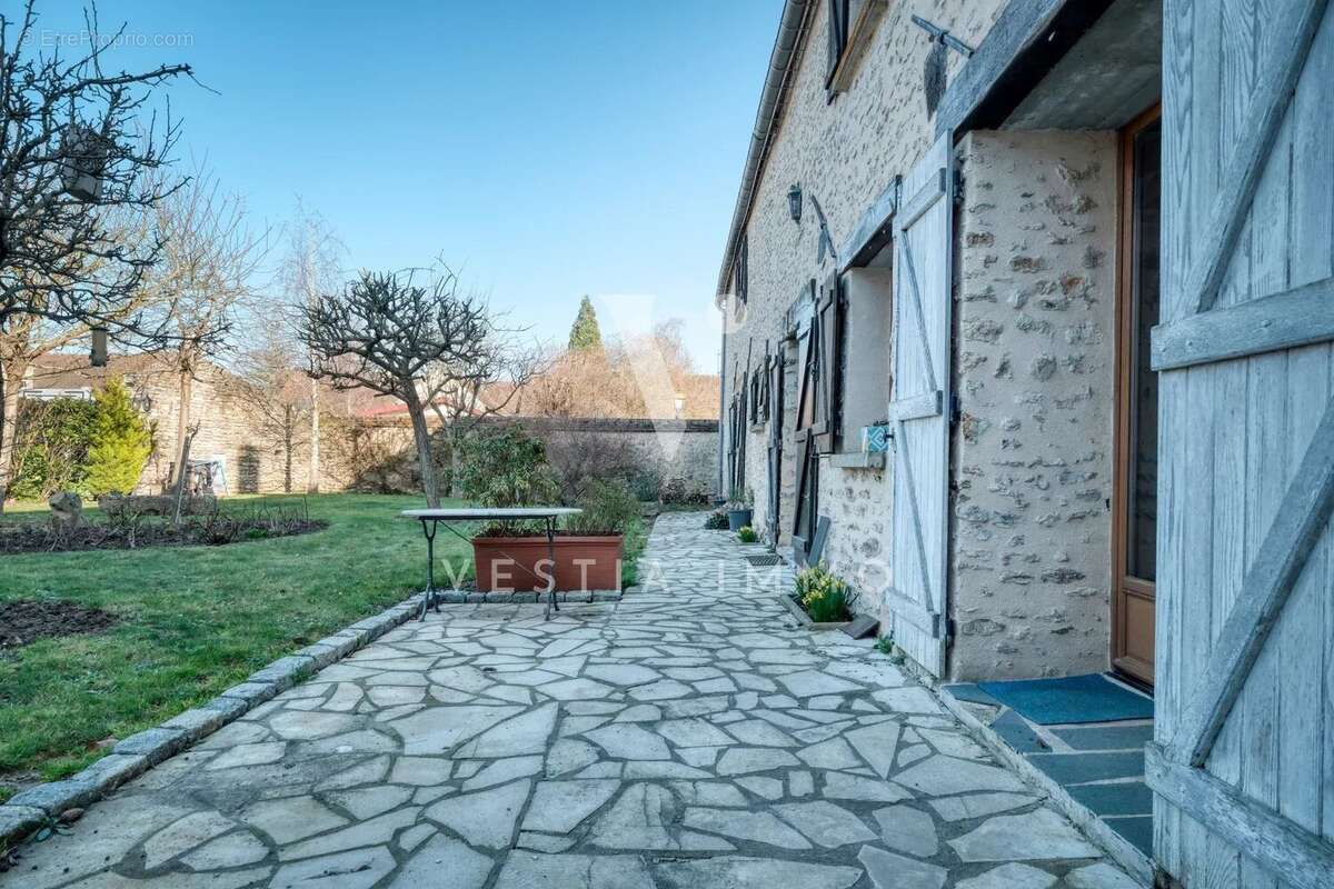 Maison à RAMBOUILLET