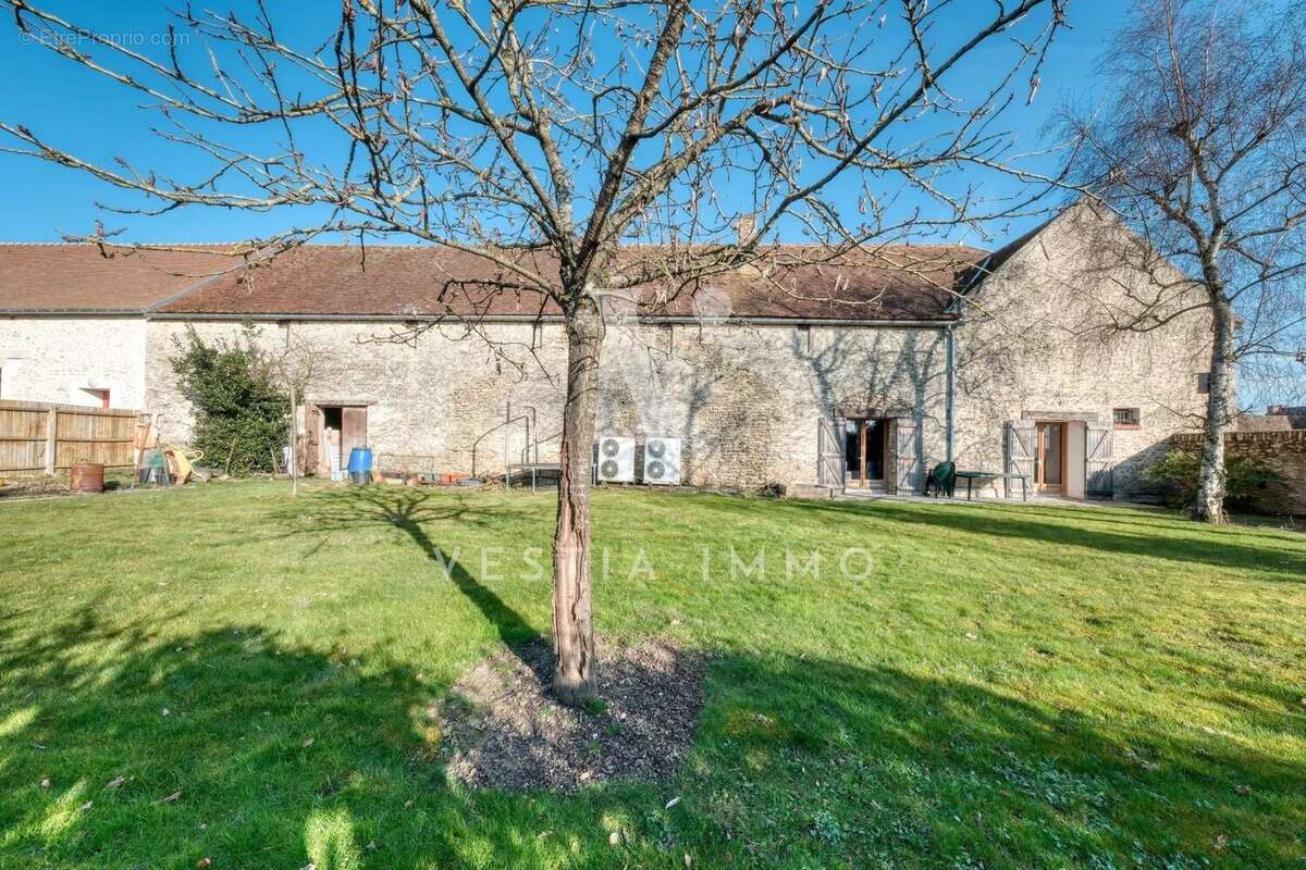 Maison à RAMBOUILLET