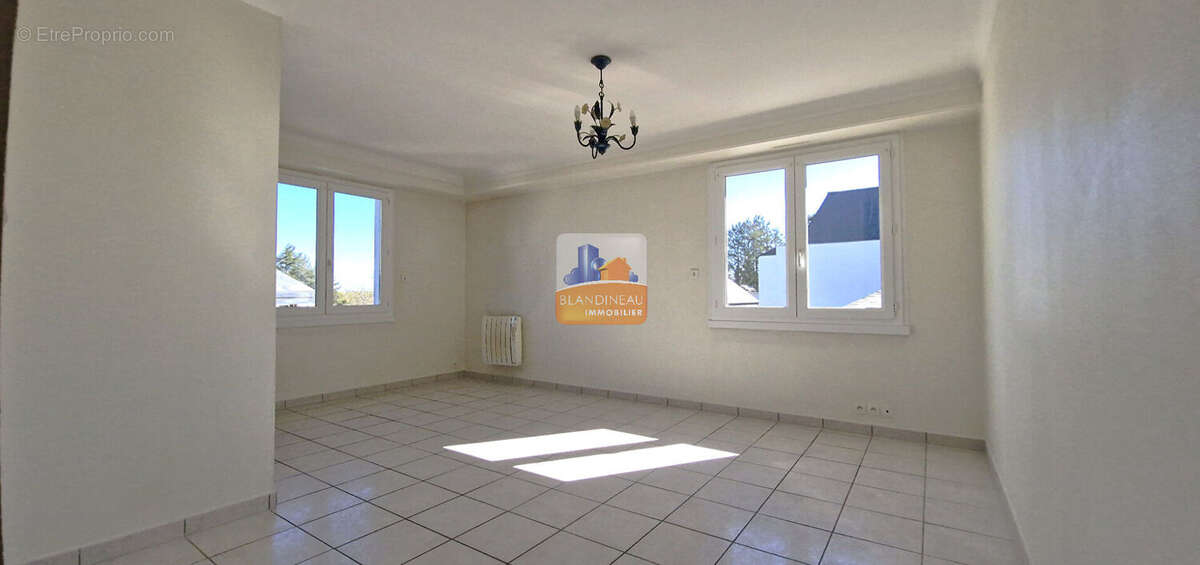 Appartement à SAUTRON