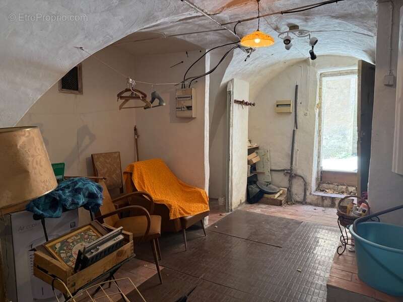 Maison à CABRIERES-D&#039;AIGUES