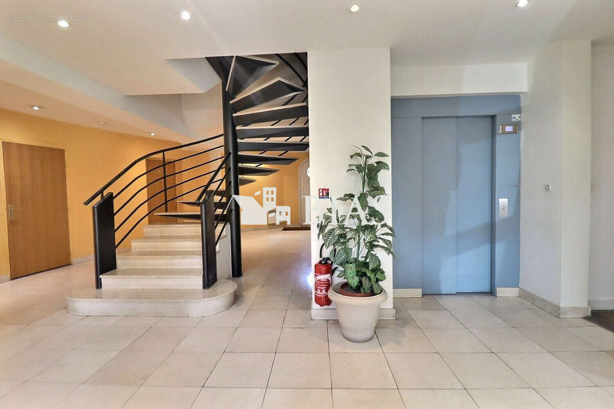 Appartement à PONT-L&#039;EVEQUE