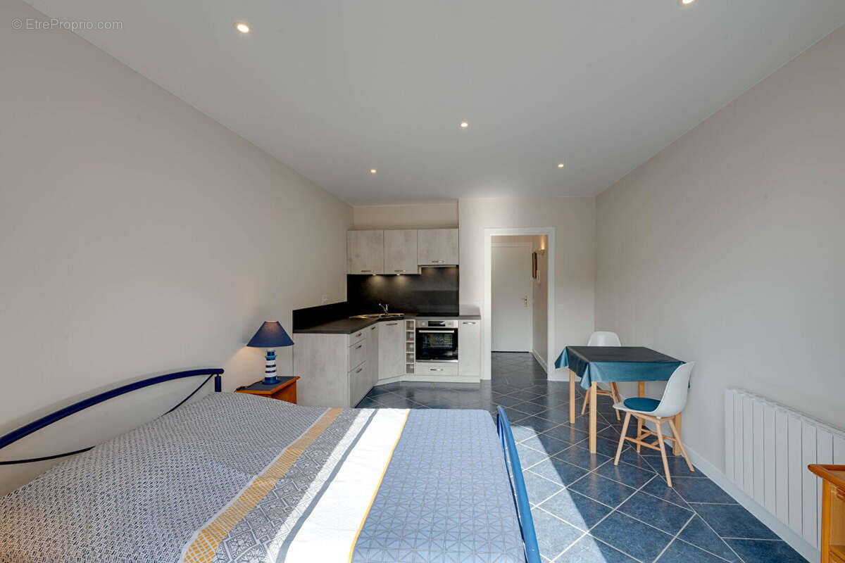 Appartement à EVIAN-LES-BAINS