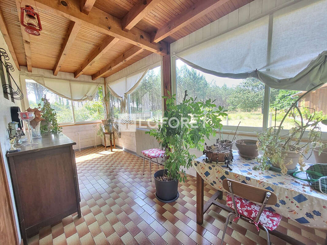 Maison à LIT-ET-MIXE