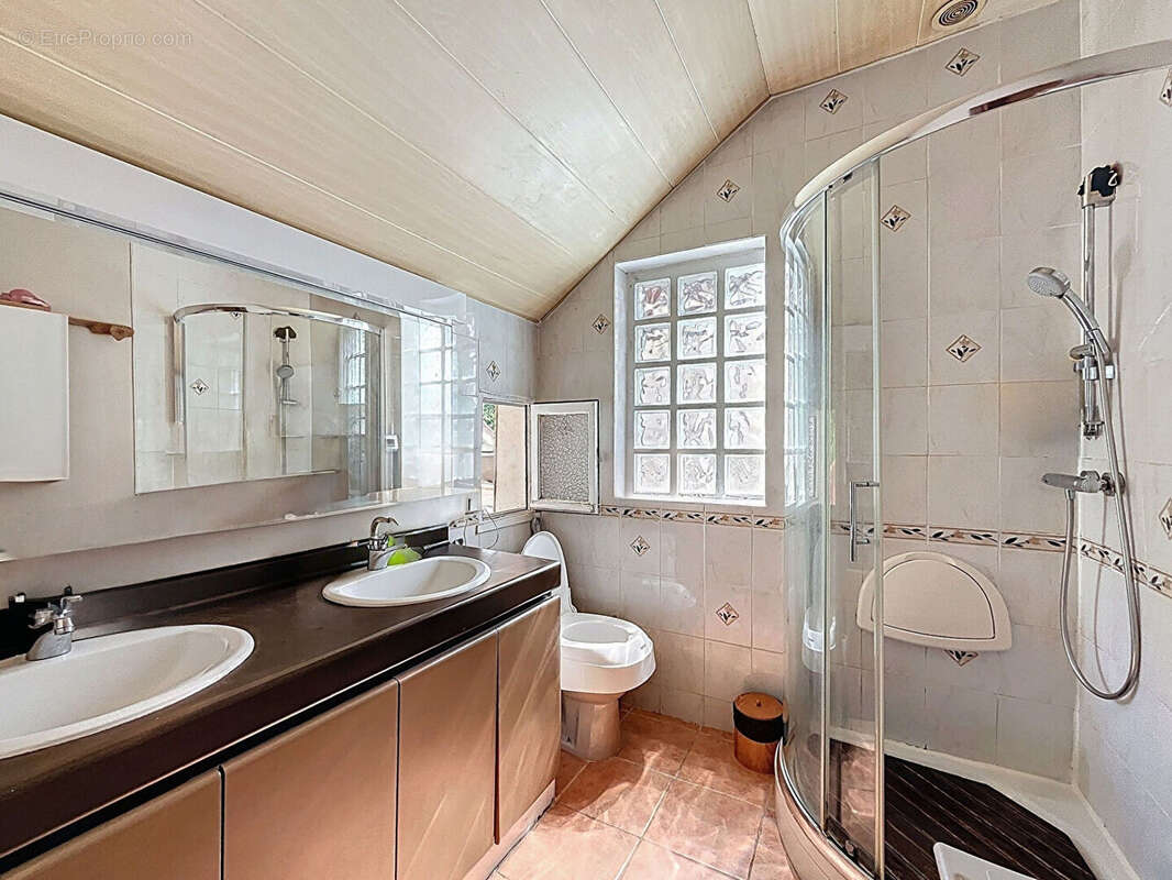 Maison à LE VESINET