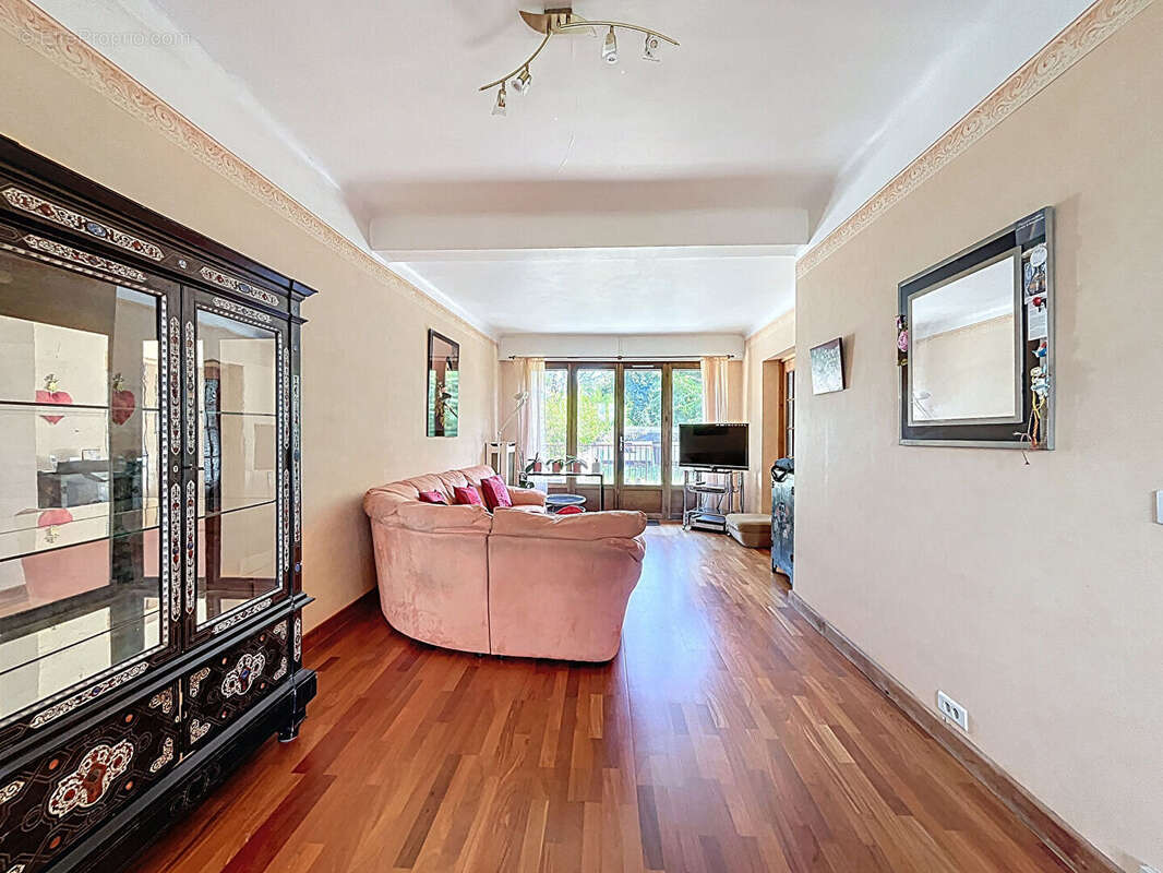 Maison à LE VESINET