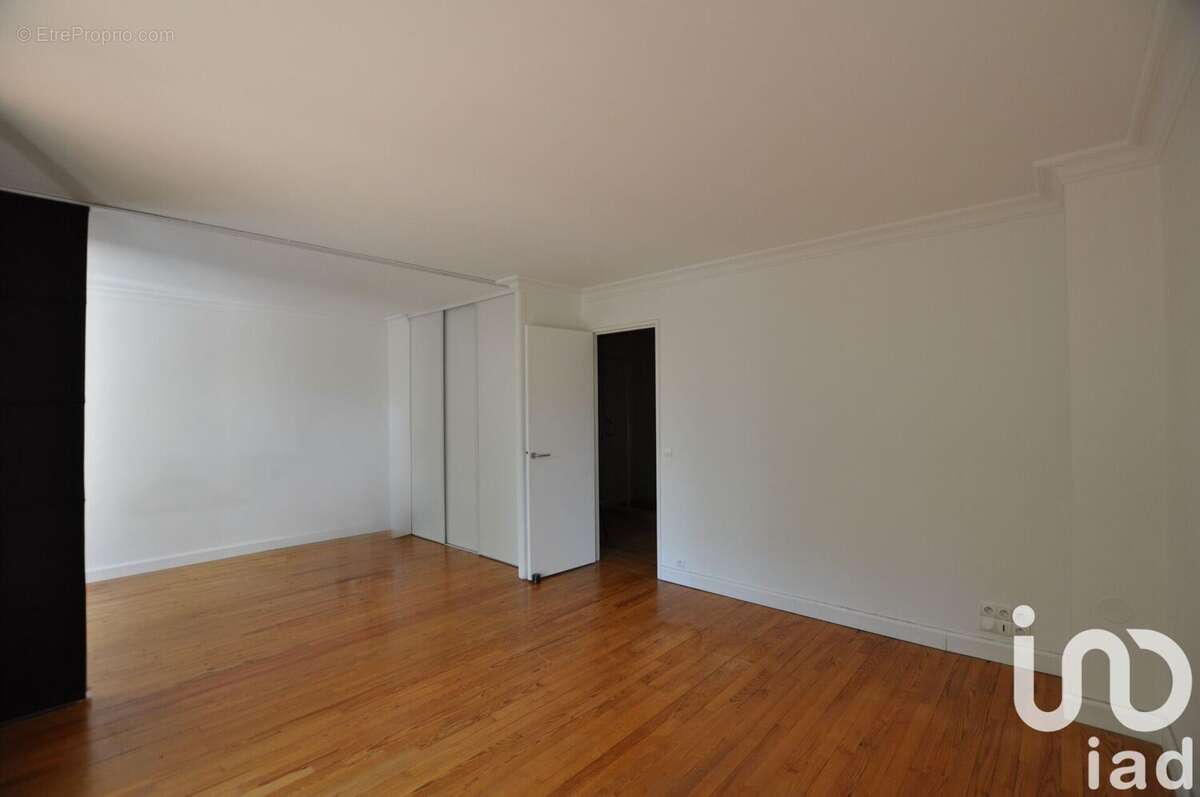 Photo 4 - Appartement à RUEIL-MALMAISON