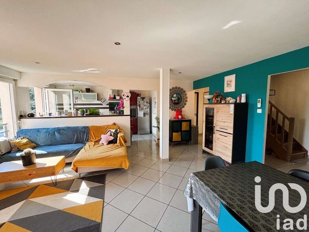 Photo 2 - Appartement à SAINT-CLAIR-DE-LA-TOUR