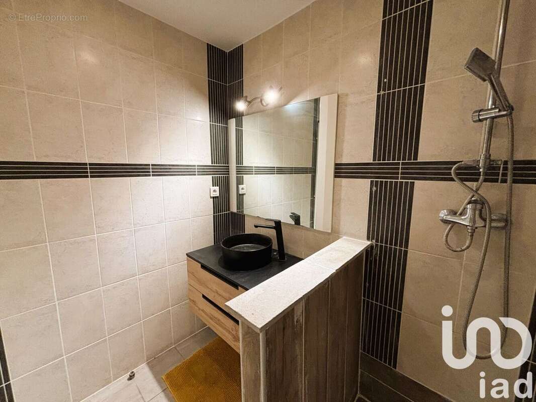 Photo 9 - Appartement à SAINT-CLAIR-DE-LA-TOUR