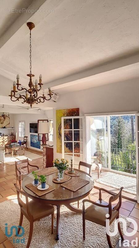 Photo 1 - Maison à LES ADRETS-DE-L&#039;ESTEREL