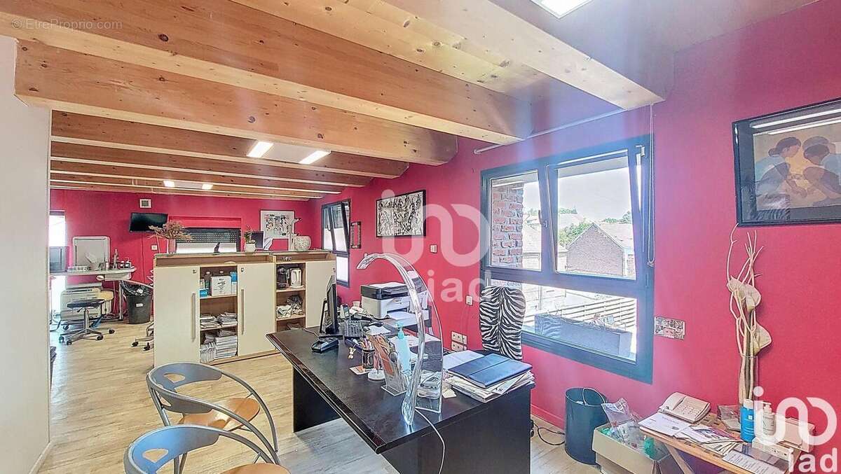 Photo 3 - Commerce à VALENCIENNES