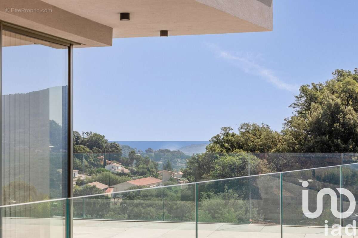 Photo 2 - Appartement à LES ADRETS-DE-L&#039;ESTEREL