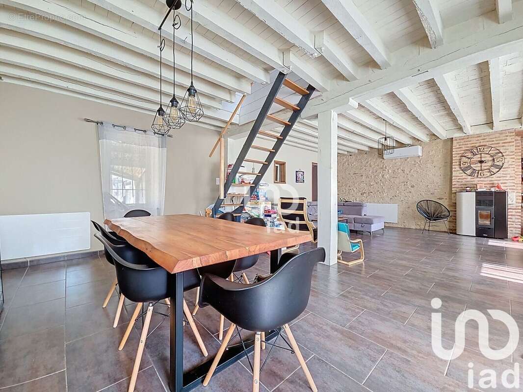 Photo 3 - Maison à QUINCY