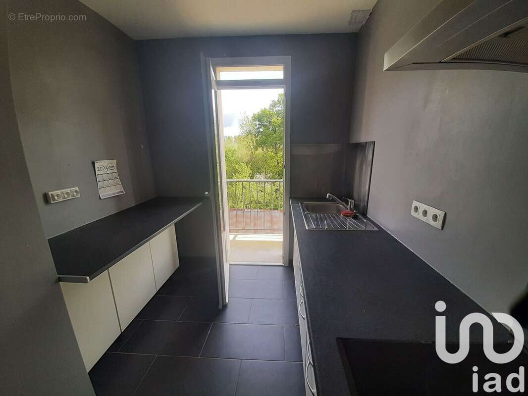 Photo 4 - Appartement à ROMILLY-SUR-SEINE