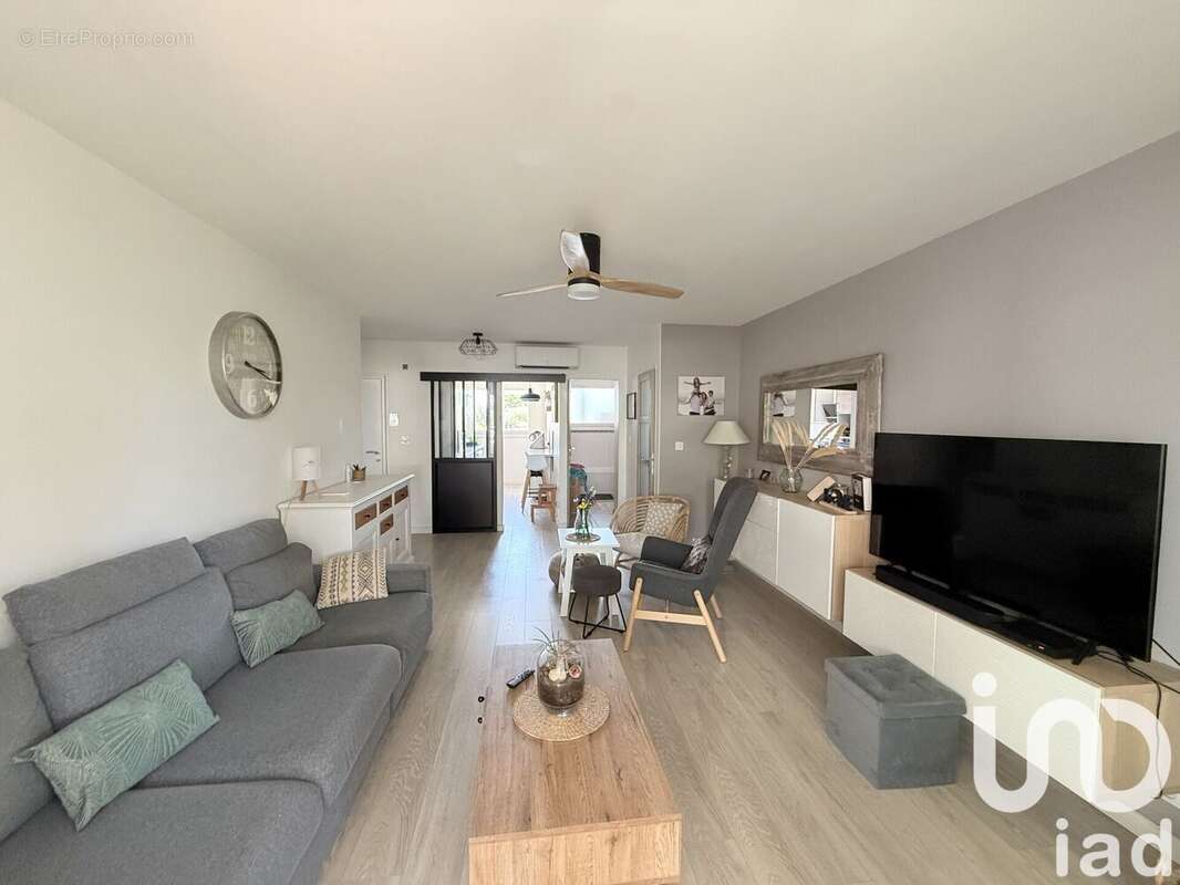 Photo 2 - Appartement à SIX-FOURS-LES-PLAGES