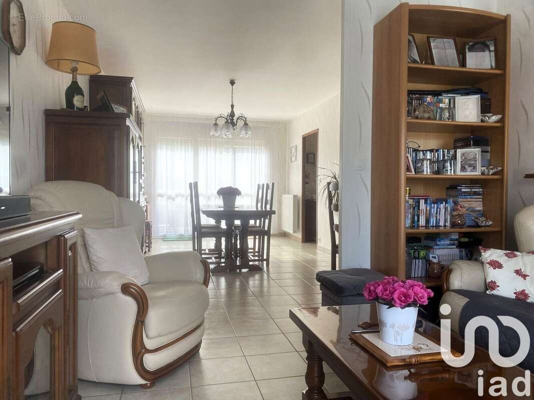 Photo 2 - Maison à MONTIVILLIERS