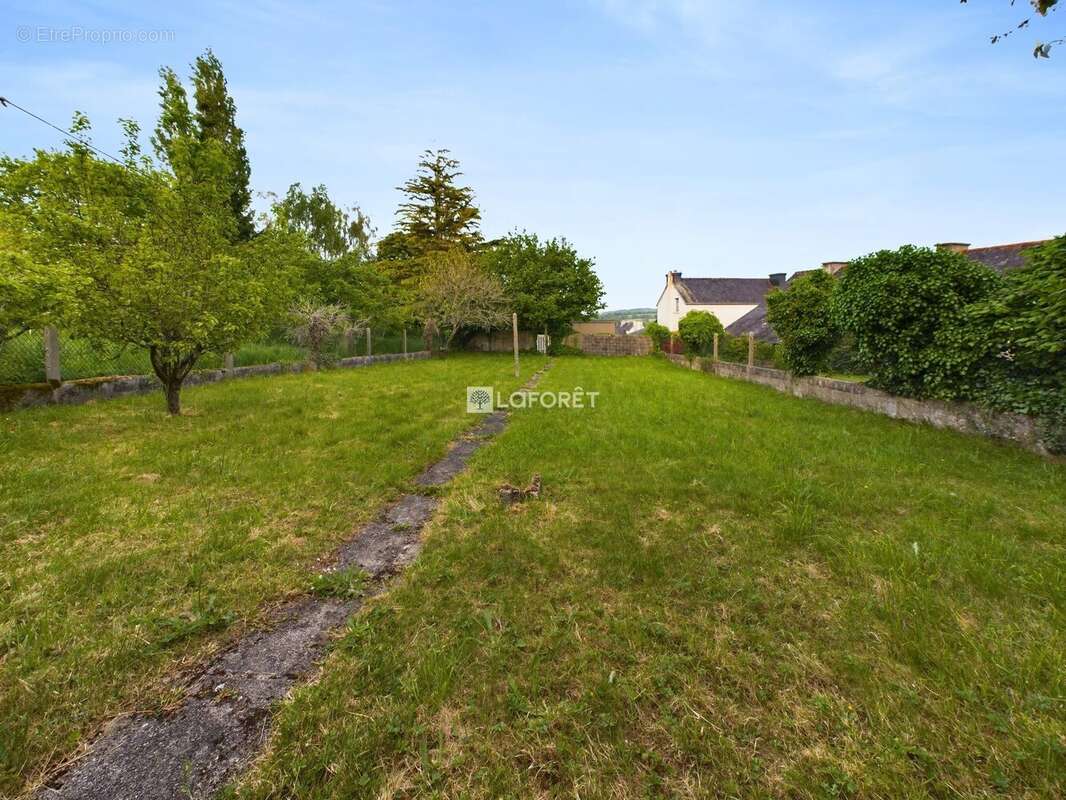 Maison à SAINT-GOAZEC