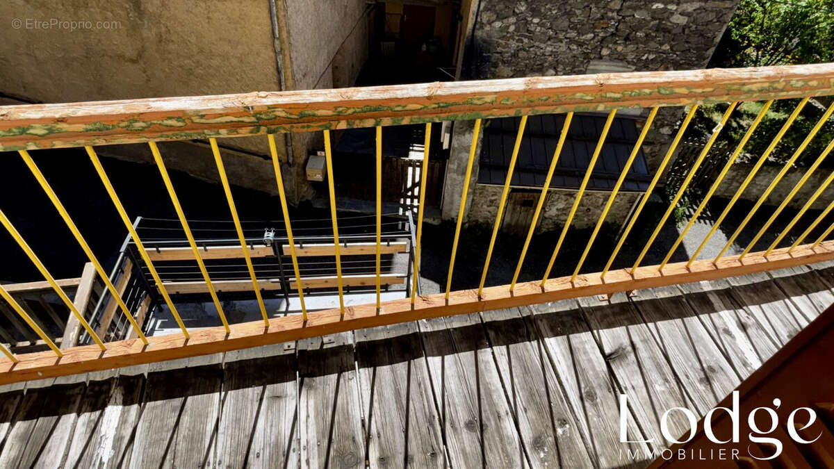 Maison à VILLAR-SAINT-PANCRACE