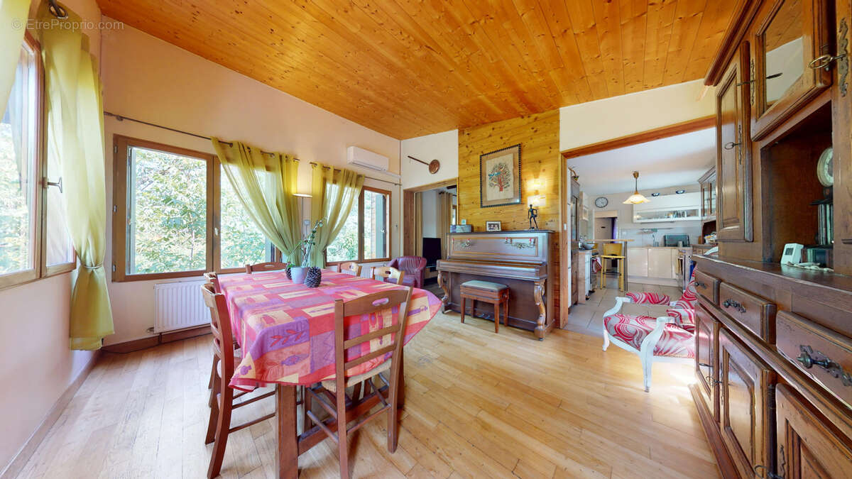 Maison à SAINT-MICHEL