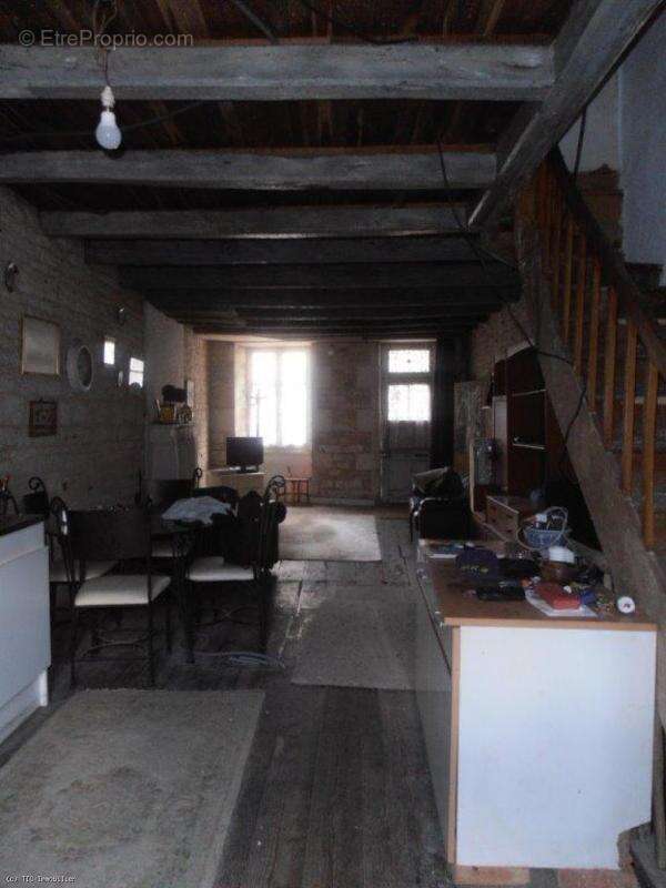 Maison à SAUZE-VAUSSAIS