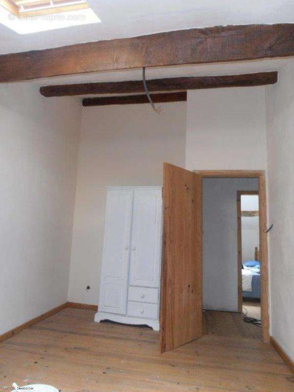 Maison à SAUZE-VAUSSAIS