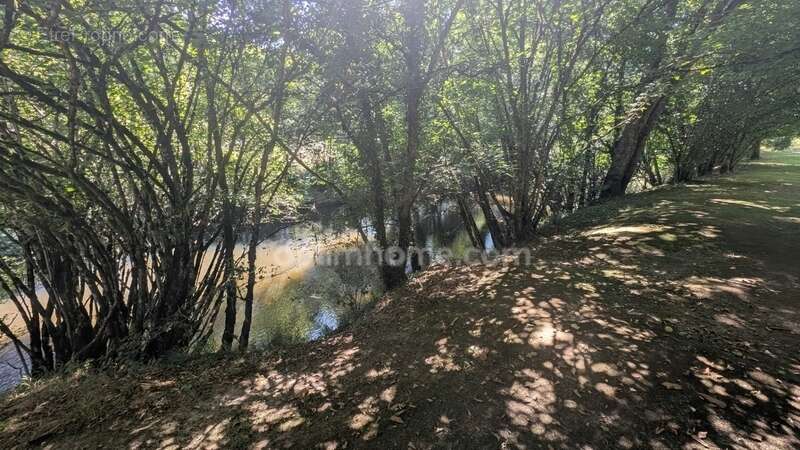 Maison à SAVIGNAC-LEDRIER