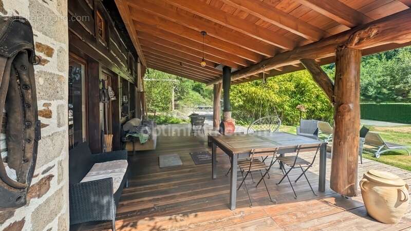 Maison à SAVIGNAC-LEDRIER